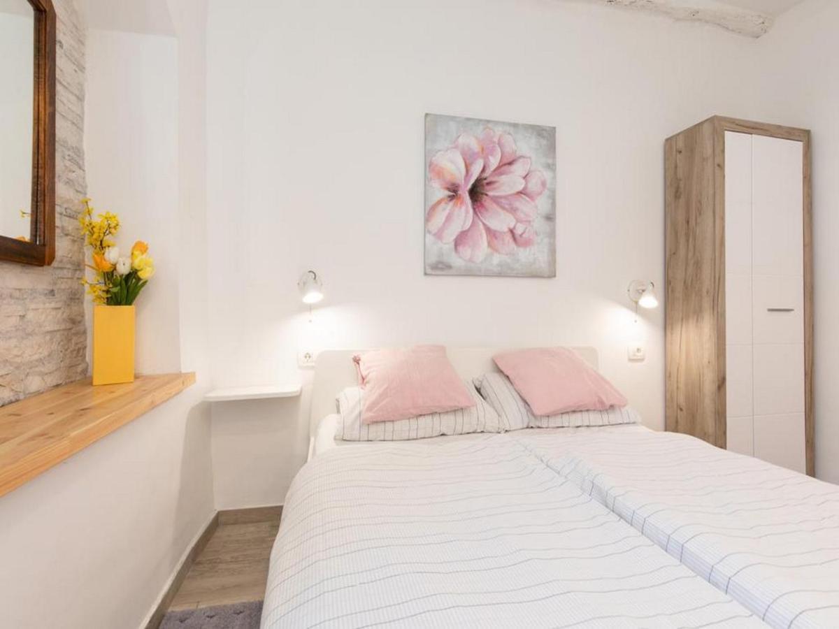 Studio Apartment Sisi Опатия Экстерьер фото